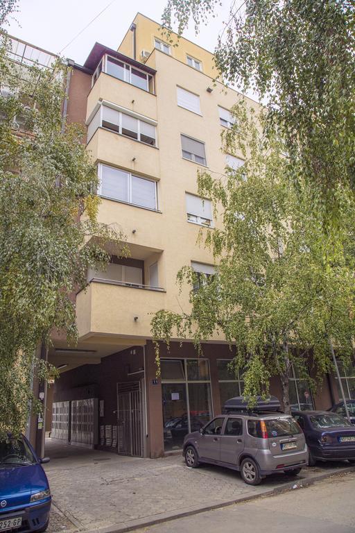 ! Promo! Central Evergreen Studio - Free Public Parking-Fast Wi-Fi Novi Sad Extérieur photo